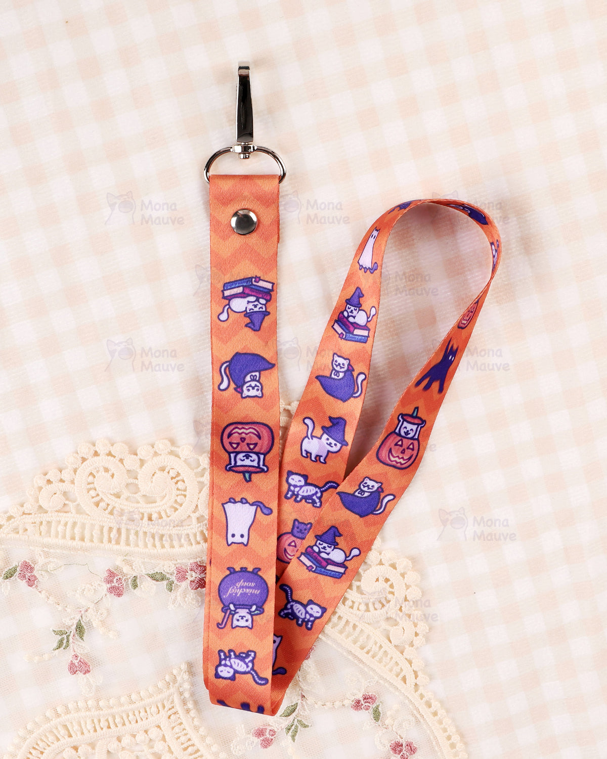 Spooky Cat Lanyard | Halloween Illustrated Cat Pattern